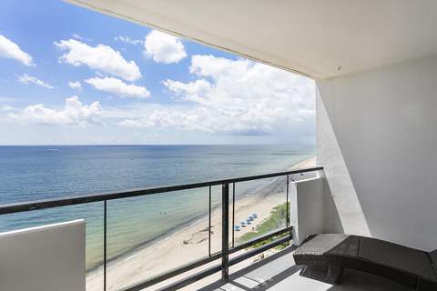 1500 S Ocean Boulevard #1404, Lauderdale-By-The-Sea FL - photo 10 of 47
