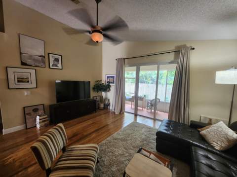 10246 SW 16th Court, Pembroke Pines FL - photo 18 of 33