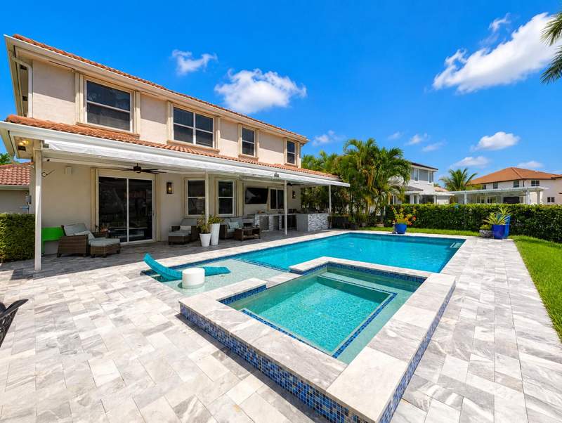 5 bedroom Single Family Residence at 855 SW 174th Terrace, Silver Lakes Phase II Replat, Pembroke Pines — photo 5