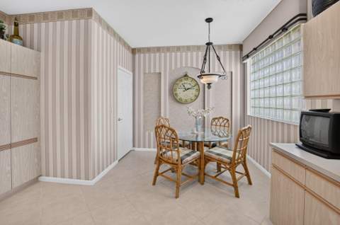 9773 Arbor View Drive, Boynton Beach FL - photo 16 of 50