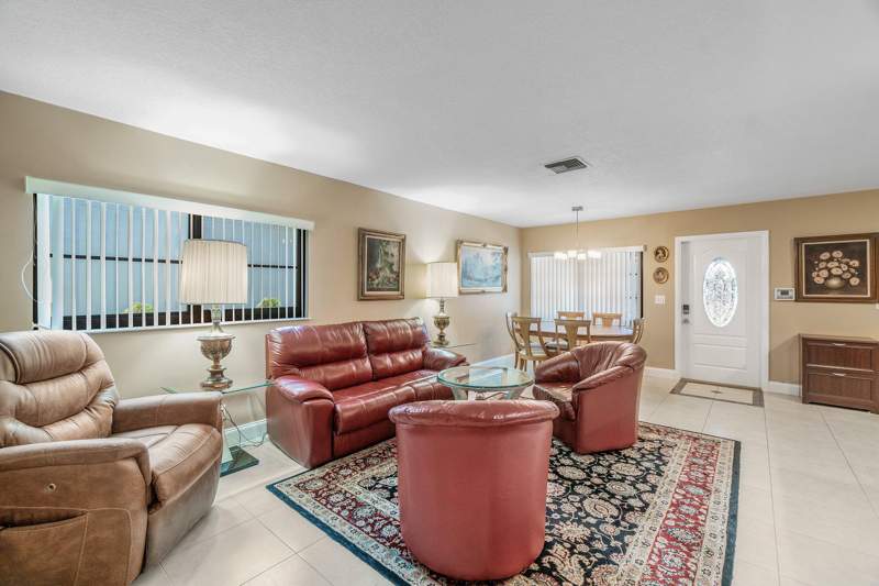 2 bedroom Villa at 14595 Lucy Drive, Delray Villas 3, Delray Beach — photo 2
