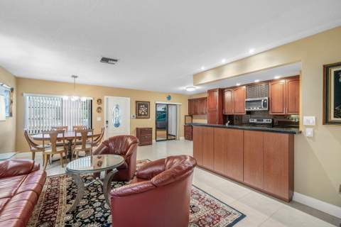 14595 Lucy Drive, Delray Beach FL - photo 12 of 44