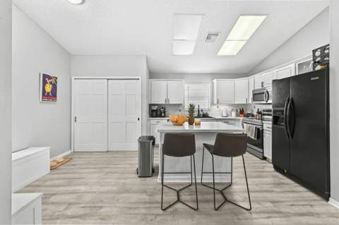 320 Hammocks Trail, Greenacres FL - photo 13 of 33