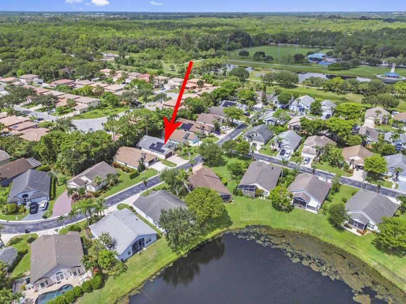 3 bedroom Single Family Residence at 320 Hammocks Trail, River Bridge, Greenacres — photo 3