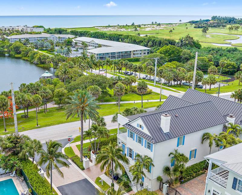 4 bedroom Single Family Residence at 410 Old Towne Lane, Old Towne At Juno Beach, Juno Beach — photo 4