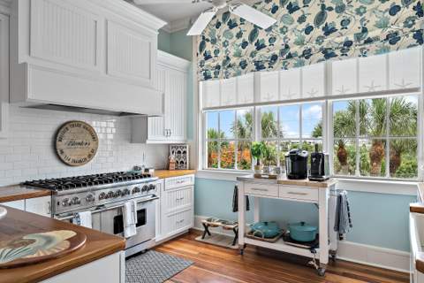 410 Old Towne Lane, Juno Beach FL - photo 21 of 53
