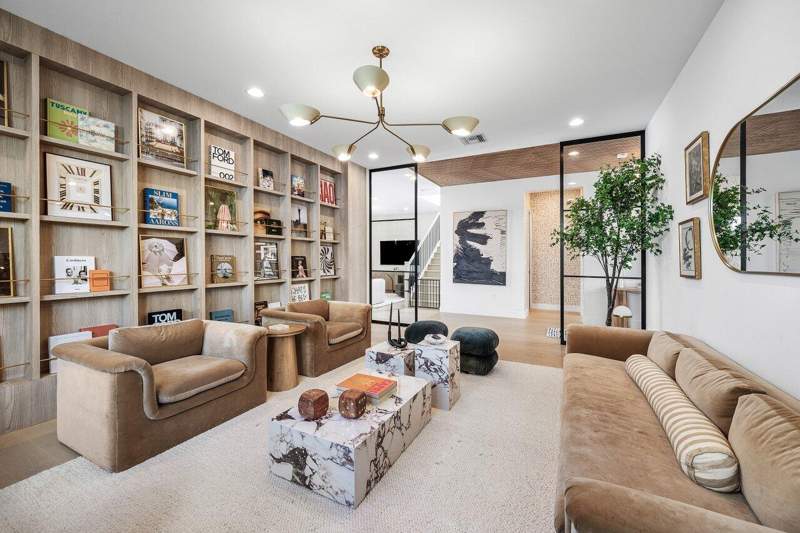 5 bedroom Single Family Residence at 8323 Essex Country Clb Drive, Lotus Palm, Boca Raton — photo 5