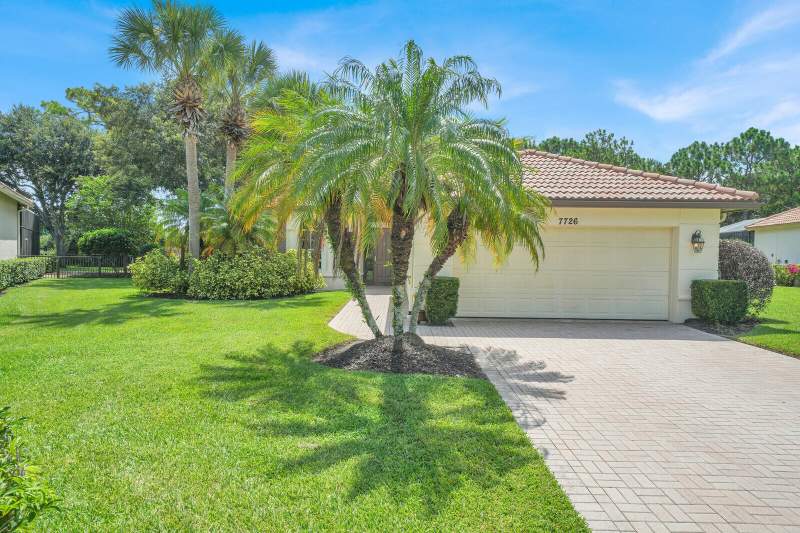 3 bedroom Single Family Residence at 7726 Greenbrier Circle, Pod 19 Pud II Greenbrier, Port St. Lucie — photo 4