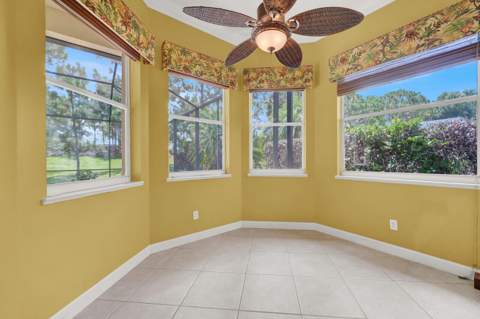 7726 Greenbrier Circle, Port St. Lucie FL - photo 20 of 54