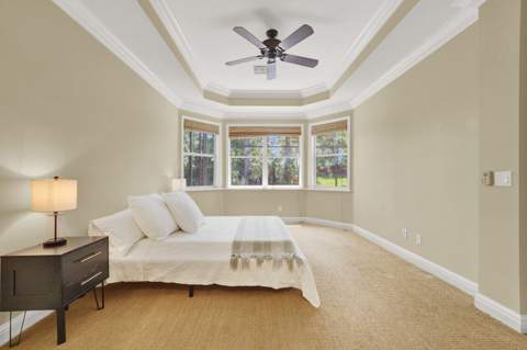 7726 Greenbrier Circle, Port St. Lucie FL - photo 23 of 54