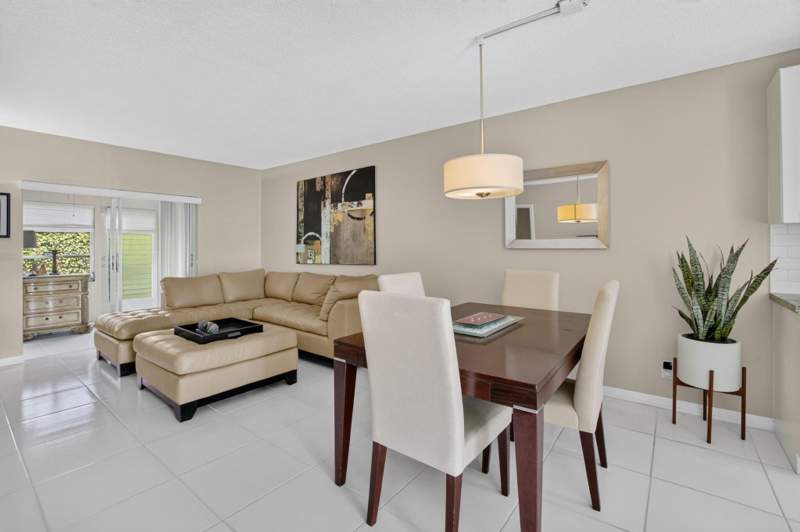 2 bedroom Condominium at 1115 Lake Terrace #103, Leisureville Lake Condo, Boynton Beach — photo 5