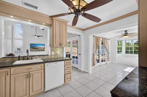 18371 Flagship Circle, Jupiter FL - photo 24 of 57