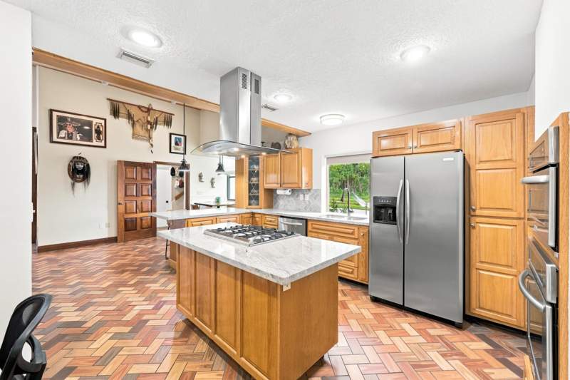 4 bedroom Single Family Residence at 11298 Roselynn Way, Homeland, Lake Worth — photo 5