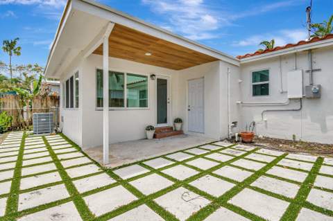 420 SW 13th Street, Fort Lauderdale FL - photo 24 of 37