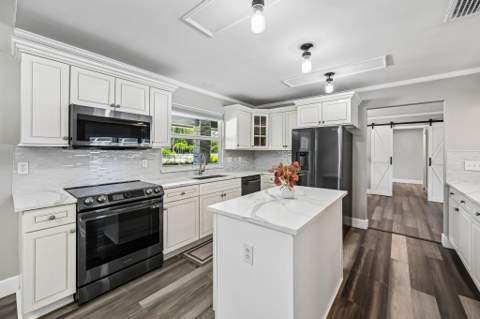 1401 Pelham Road, Wellington FL - photo 24 of 81