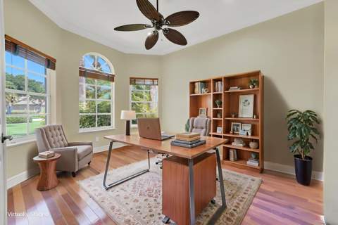 7726 Greenbrier Circle, Port St. Lucie FL - photo 9 of 54