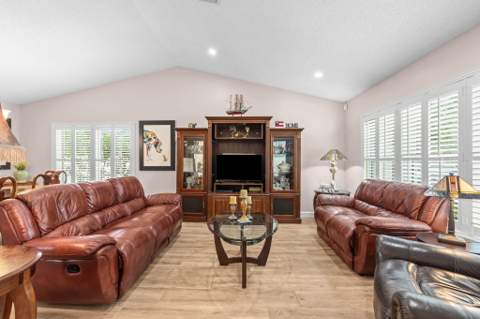 1491 NW 99th Avenue, Plantation FL - photo 7 of 42