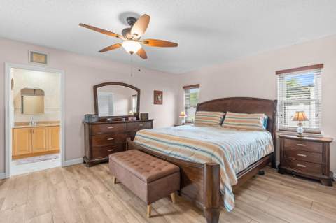 1491 NW 99th Avenue, Plantation FL - photo 17 of 42