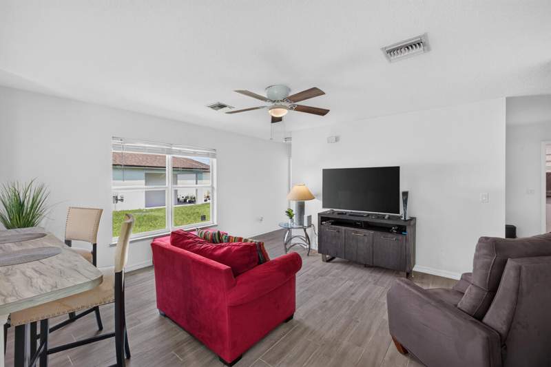 3 bedroom Single Family Residence at 1962 SE Gena Road, First Replat In South Port St Lucie Unit 4, Port St. Lucie — photo 5