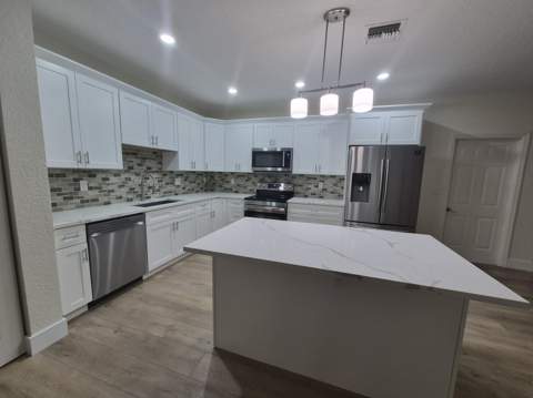6472 Azura Lake Road, Lake Worth FL - photo 6 of 28