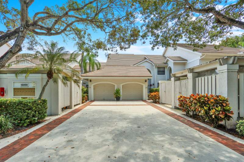 3 bedroom Condominium at 16000 W Bay Drive #158, West Bay At Jonathans Landing Condo, Jupiter — photo 3