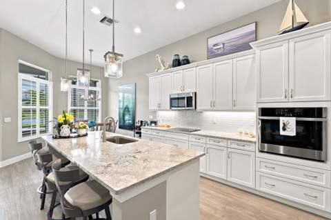 8809 SW Montova Way, Port St. Lucie FL - photo 13 of 108