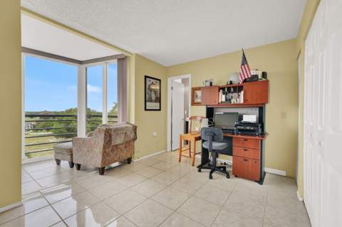 6461 NW 2nd Avenue #509, Boca Raton FL - photo 23 of 26