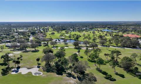 9460 Meadowood Drive #202, Fort Pierce FL - photo 23 of 24