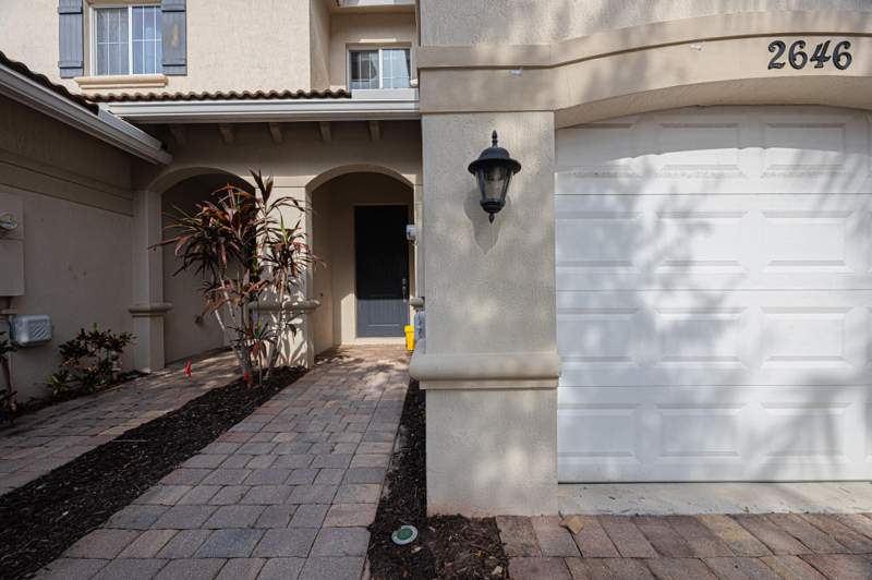 3 bedroom Townhouse at 2646 Webb Avenue, Gulfstream Villas At Heritage Landings, Delray Beach — photo 3