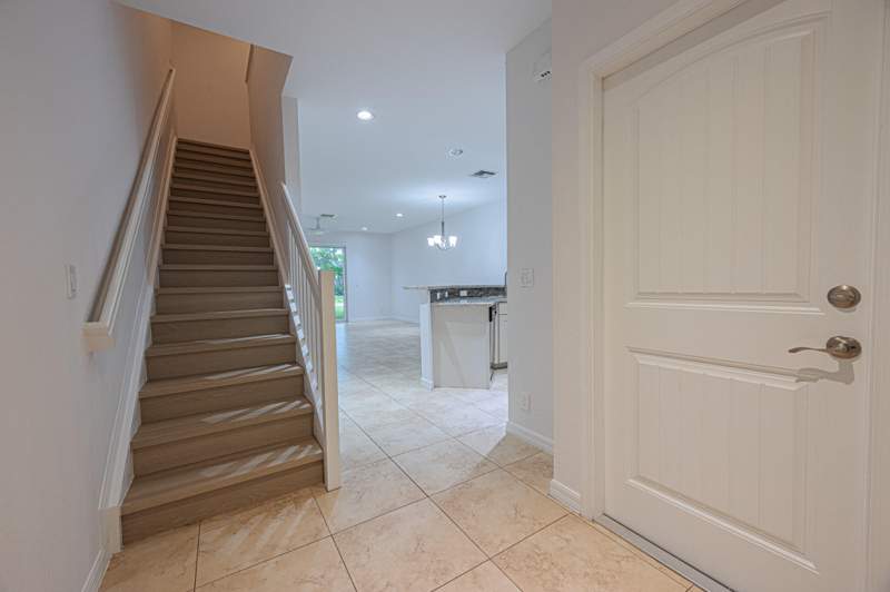 3 bedroom Townhouse at 2646 Webb Avenue, Gulfstream Villas At Heritage Landings, Delray Beach — photo 4