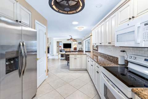 622 SW Pine Tree Lane, Palm City FL - photo 21 of 52