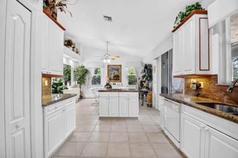 6330 Westchester Club Drive, Boynton Beach FL - photo 23 of 58