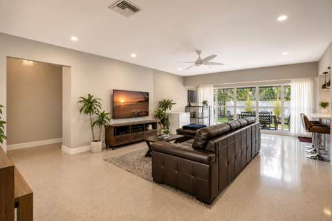 431 SE 5th Avenue, Pompano Beach FL - photo 24 of 33