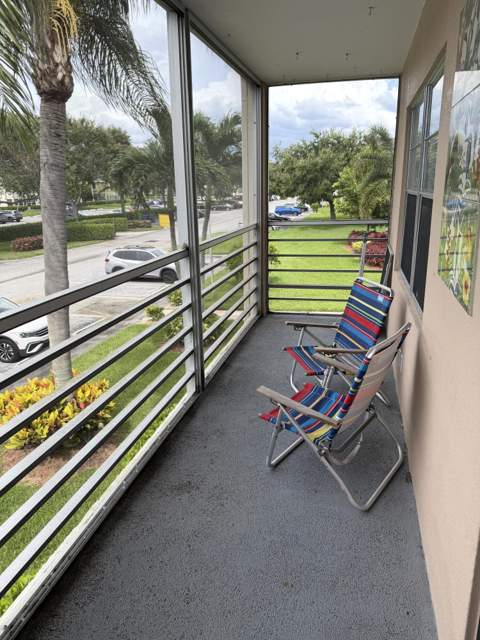 229 Mansfield F, Boca Raton FL - photo 13 of 14