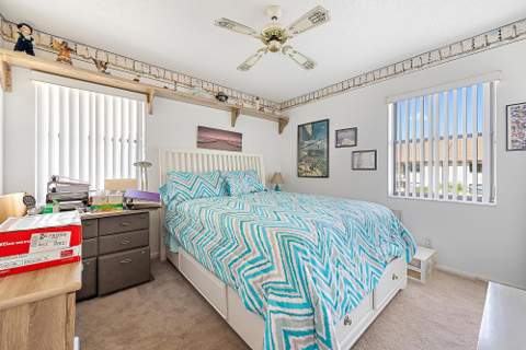 7633 Tahiti Lane #204, Lake Worth FL - photo 9 of 12