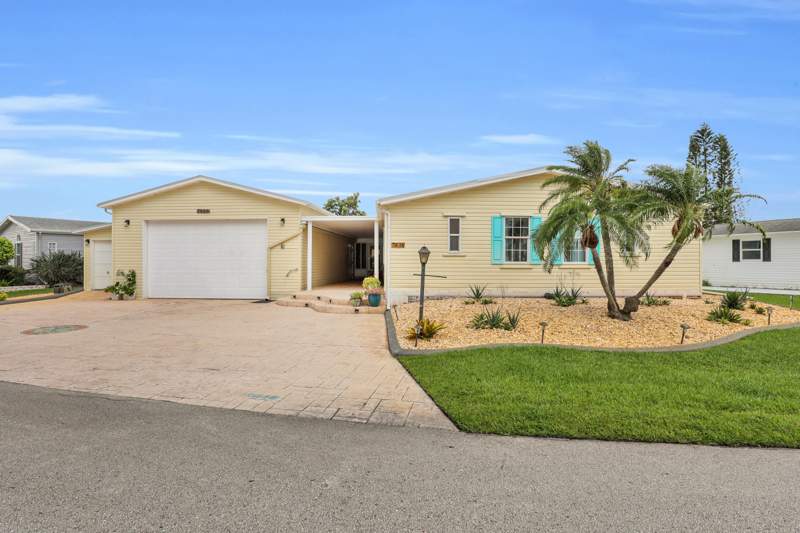 2 bedroom Manufactured Home at 7838 MEADOWLARK Lane, THE PRESERVE AT SAVANNA CLUB, Port St. Lucie — photo 2