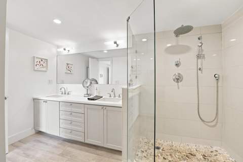 3589 S Ocean Boulevard #808, South Palm Beach FL - photo 13 of 100