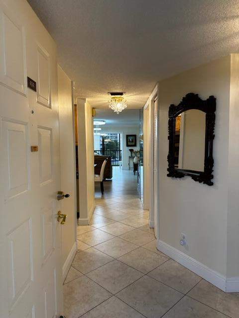 7290 Ashford Place #404, Delray Beach FL - photo 7 of 60