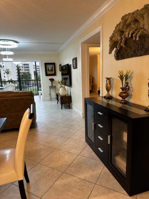 7290 Ashford Place #404, Delray Beach FL - photo 12 of 60