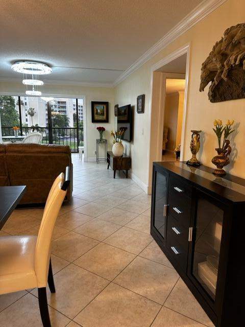 7290 Ashford Place #404, Delray Beach FL - photo 13 of 60