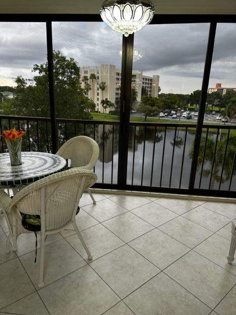 7290 Ashford Place #404, Delray Beach FL - photo 16 of 60