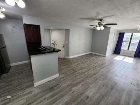 2736 S University Drive #1101, home for sale in Davie 33328