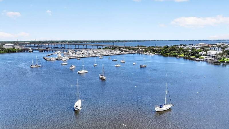 2 bedroom Condominium at 624 SW St Lucie Crescent #208, Edgewater Villas Condo, Stuart — photo 5