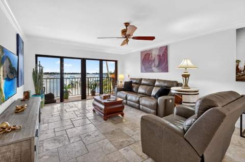 624 SW St Lucie Crescent #208, Stuart FL - photo 12 of 58