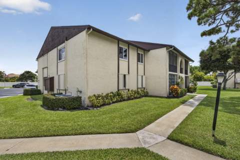 3625 La Aires Court #C-1, Greenacres FL - photo 6 of 39