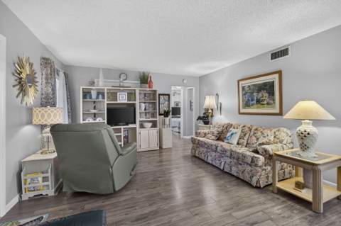 3625 La Aires Court #C-1, Greenacres FL - photo 13 of 39