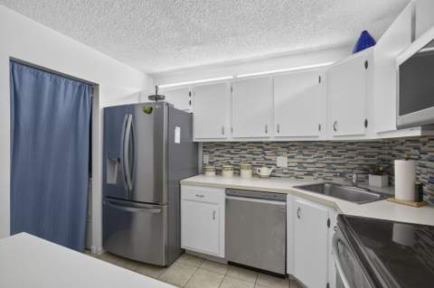 3625 La Aires Court #C-1, Greenacres FL - photo 22 of 39