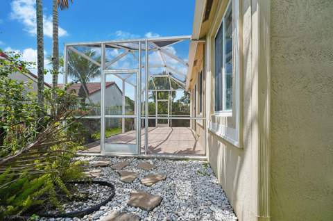 1428 Canary Island Drive, Weston FL - photo 15 of 16