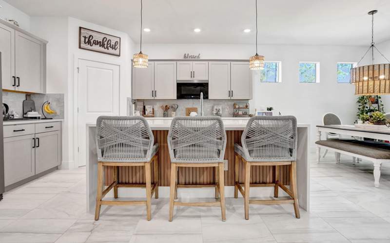 4 bedroom Single Family Residence at 6651 SE Park Trace Drive, Preserves at Park Trace, Stuart — photo 4