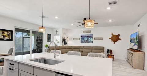6651 SE Park Trace Drive, Stuart FL - photo 13 of 40